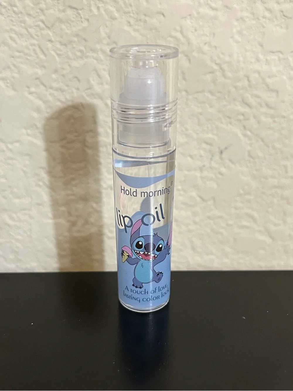 Stitch Rolling Lip Oil